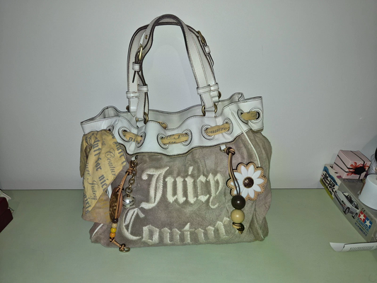 Juicy Couture Vintage Y2K Rare Tan Cream Daydreamer Bag Purse With Daisy Pin