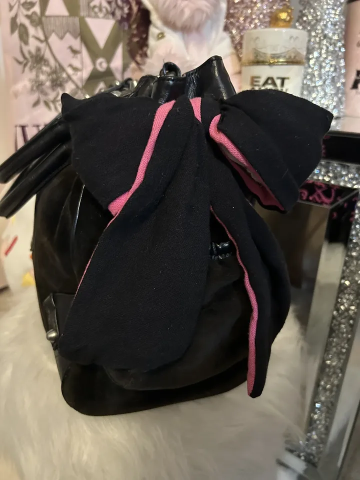 Vintage Juicy Couture Black Velour Daydreamer Bag Purse Hot Pink Crown Bling HTF